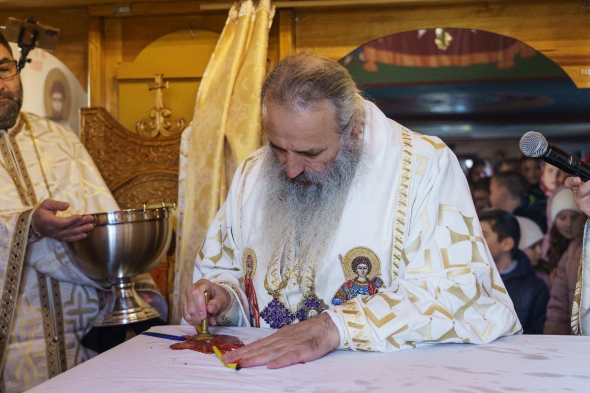 Veșmântul harului pentru două biserici din județul Botoșani 314433