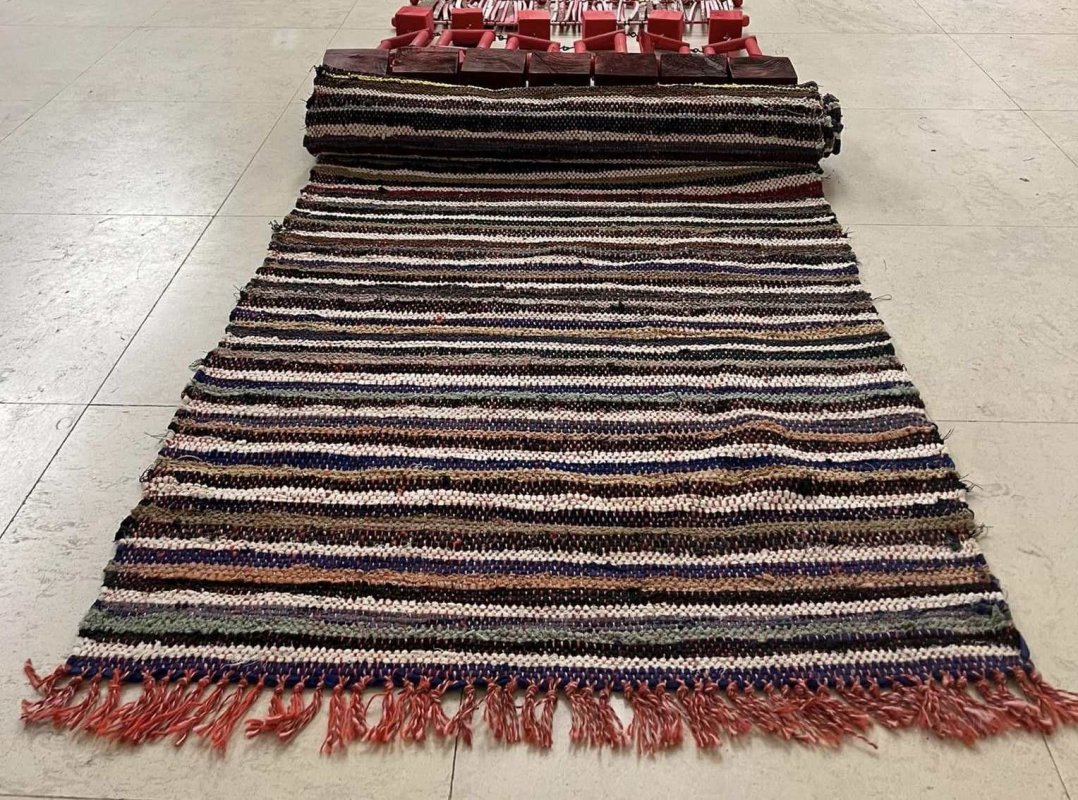 Povești țesute în culori și forme 314752