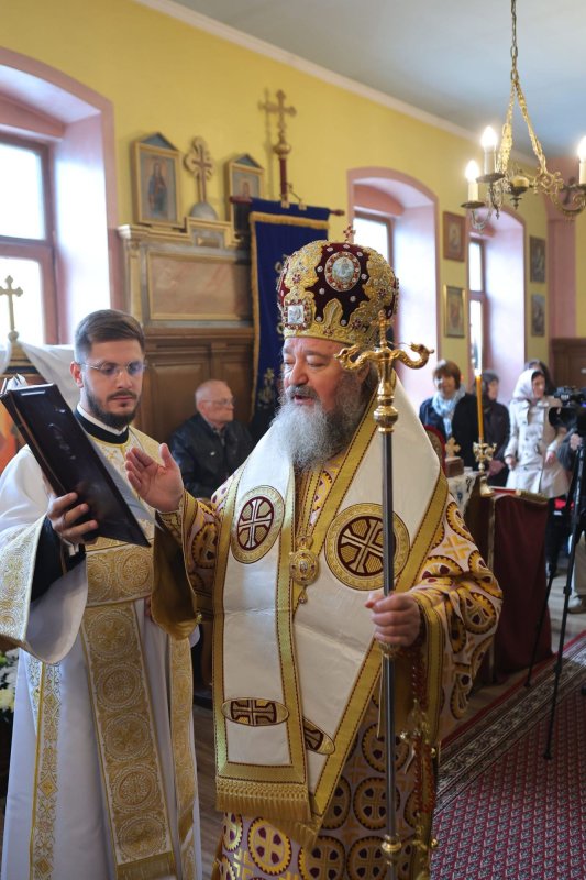 Slujire arhierească într-o comunitate românească din Serbia 314809