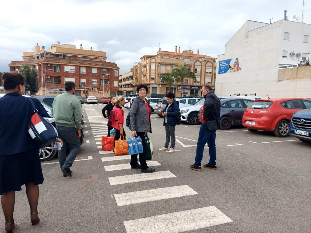 Solidaritatea românilor, un far de speranță în faţa tragediei spaniole 314738