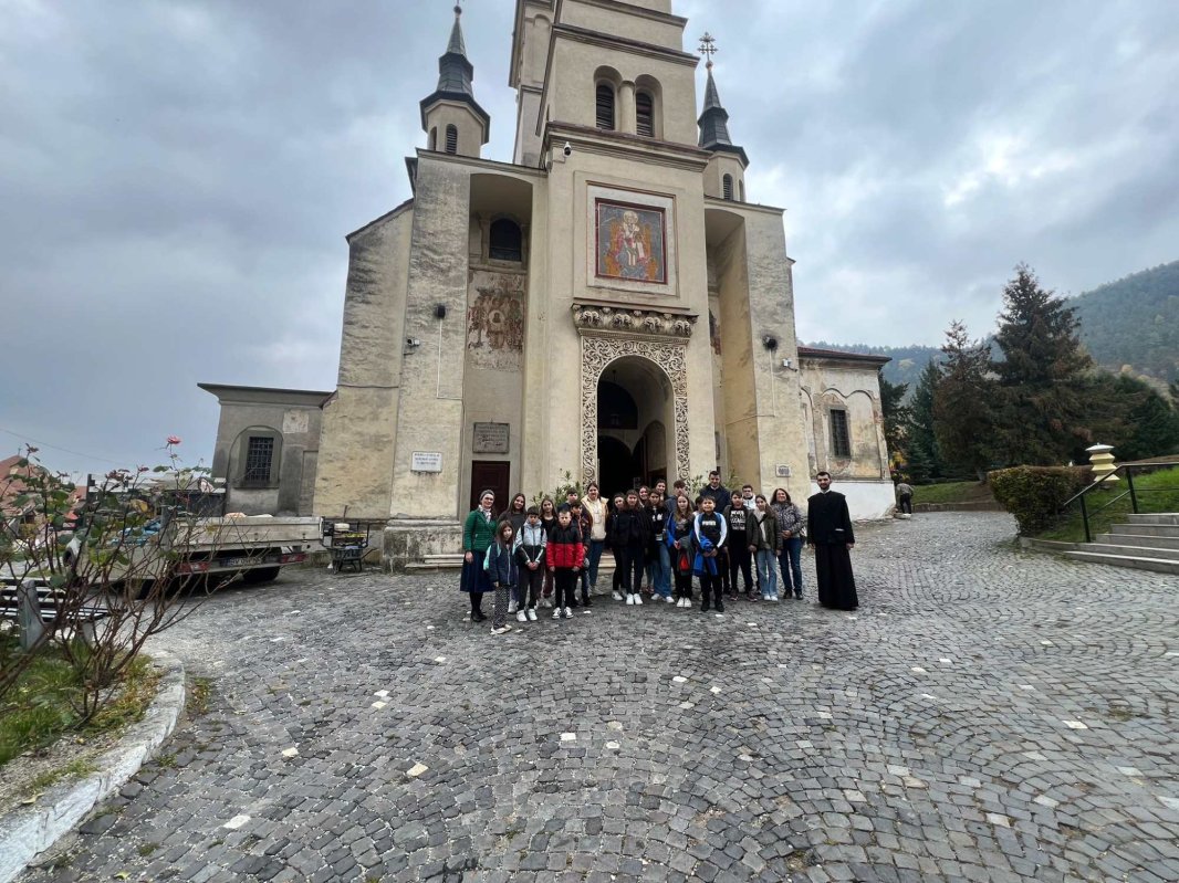 Tabere de toamnă în protopopiatele Braşov şi Prejmer-Săcele 314893