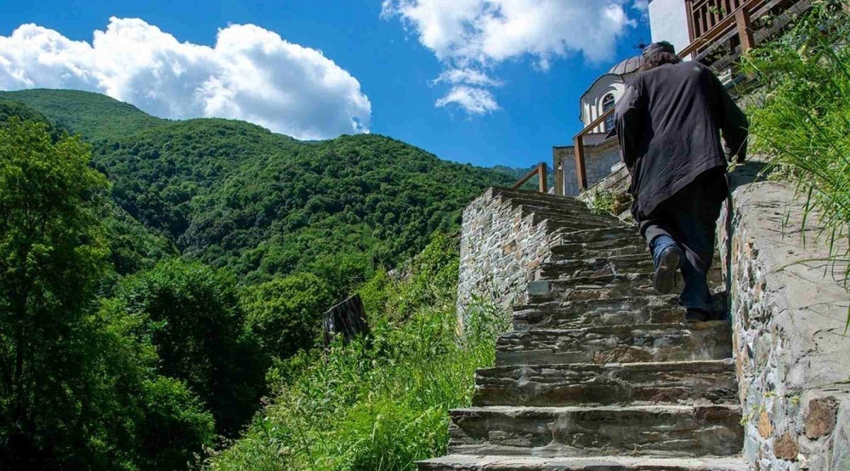 Sihastrul român Fanurie și viețuirea sa de la Athos 314985