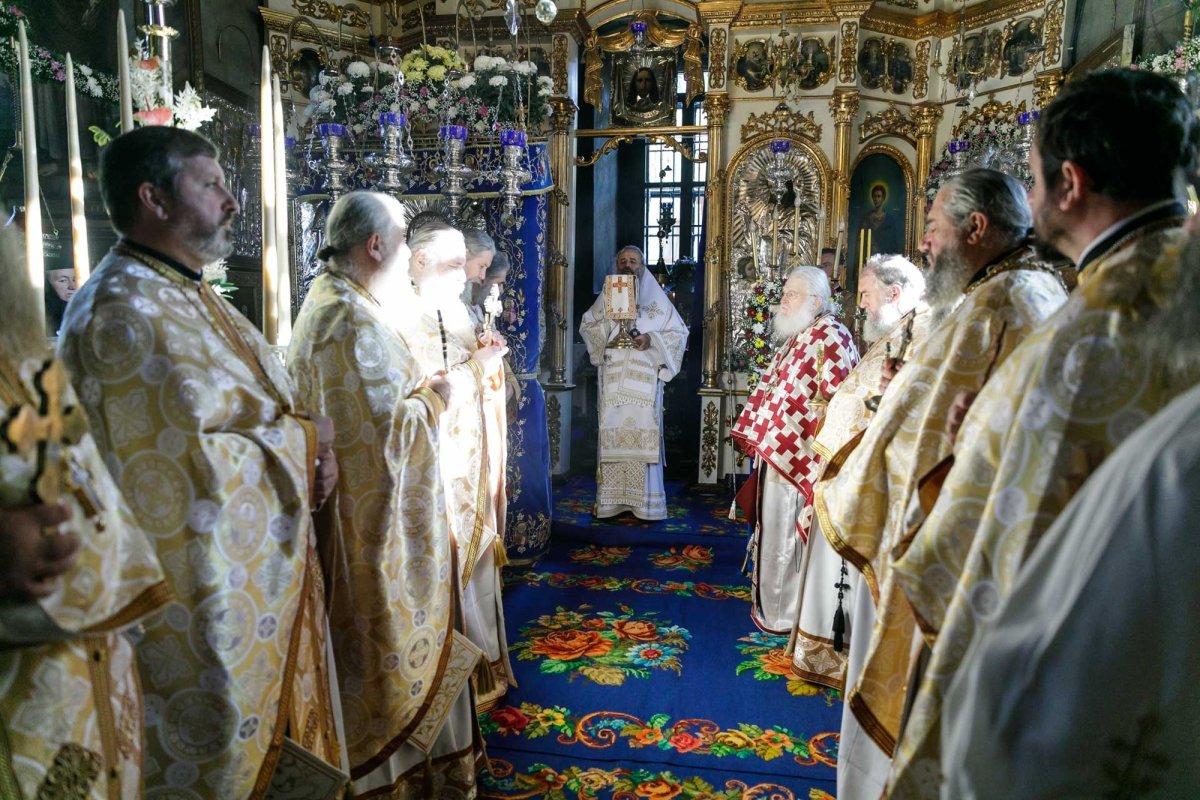 Hramul Mănăstirii Agapia 315256