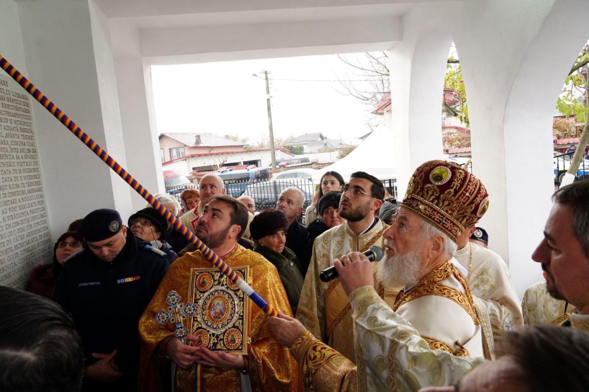 Biserică sfințită la o parohie din județul Dâmbovița 315486