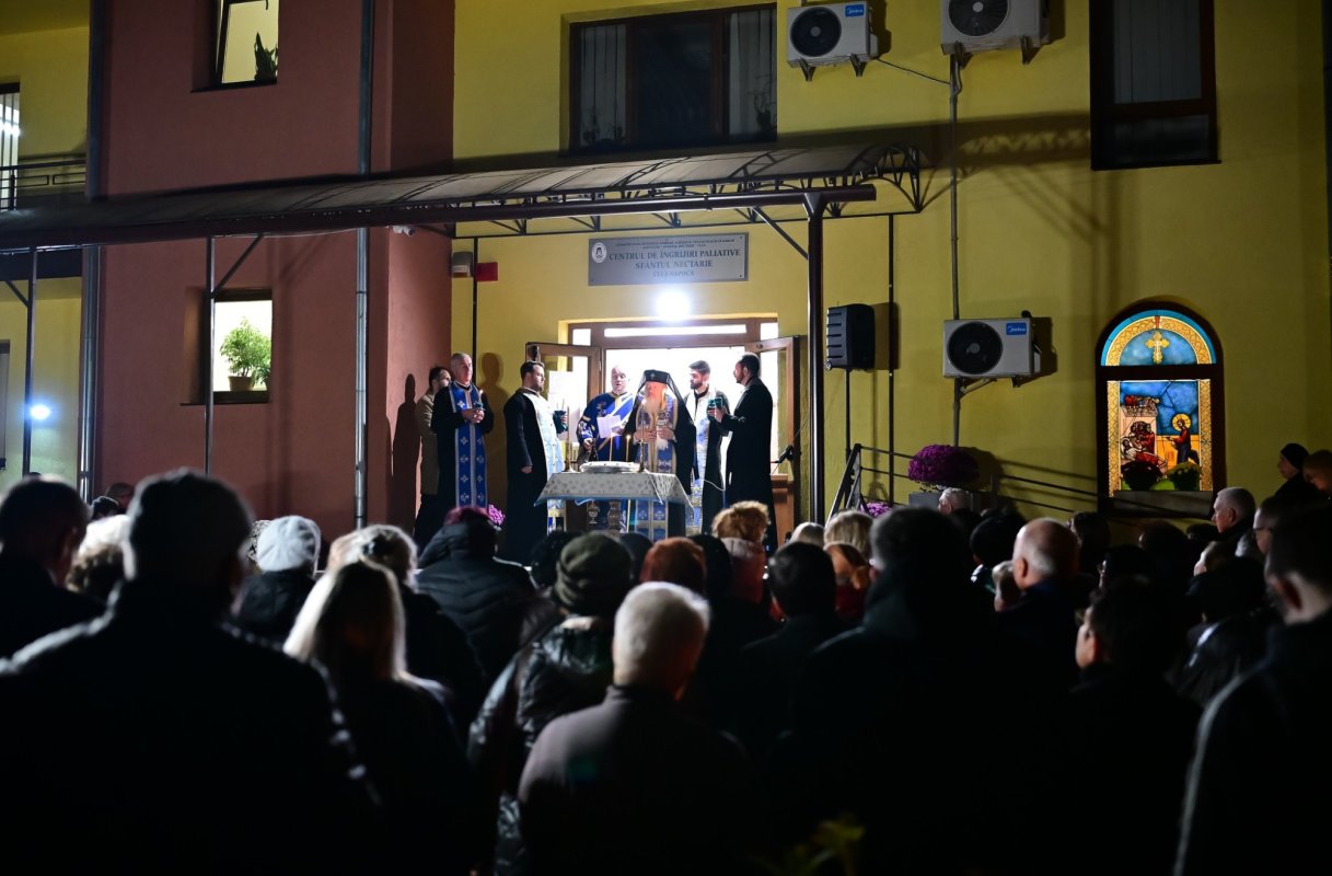 Parastas pentru pacienții trecuți la Domnul în cadrul Centrului de îngrijiri paliative din Cluj-Napoca 315573