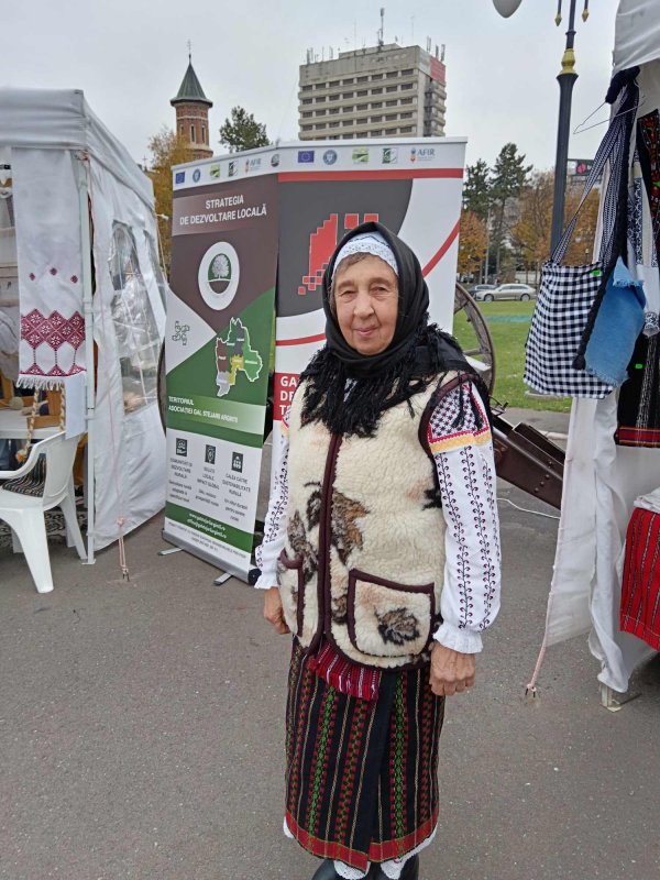 Arta însufleţită a meşterilor de pe cele două maluri ale Prutului 315678