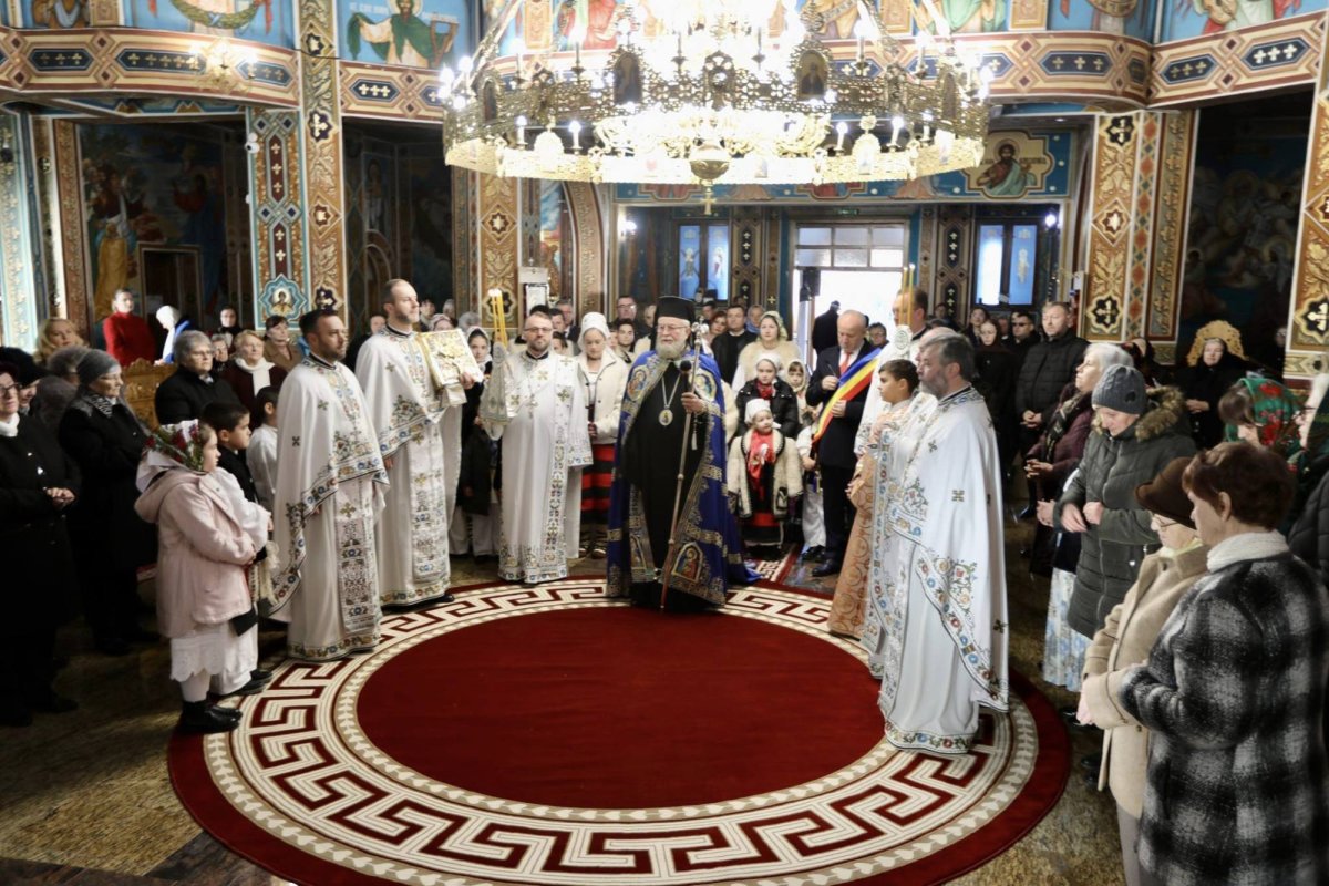 Hramul Bisericii „Sfinții Arhangheli Mihail și Gavriil” din Baia Mare 315714