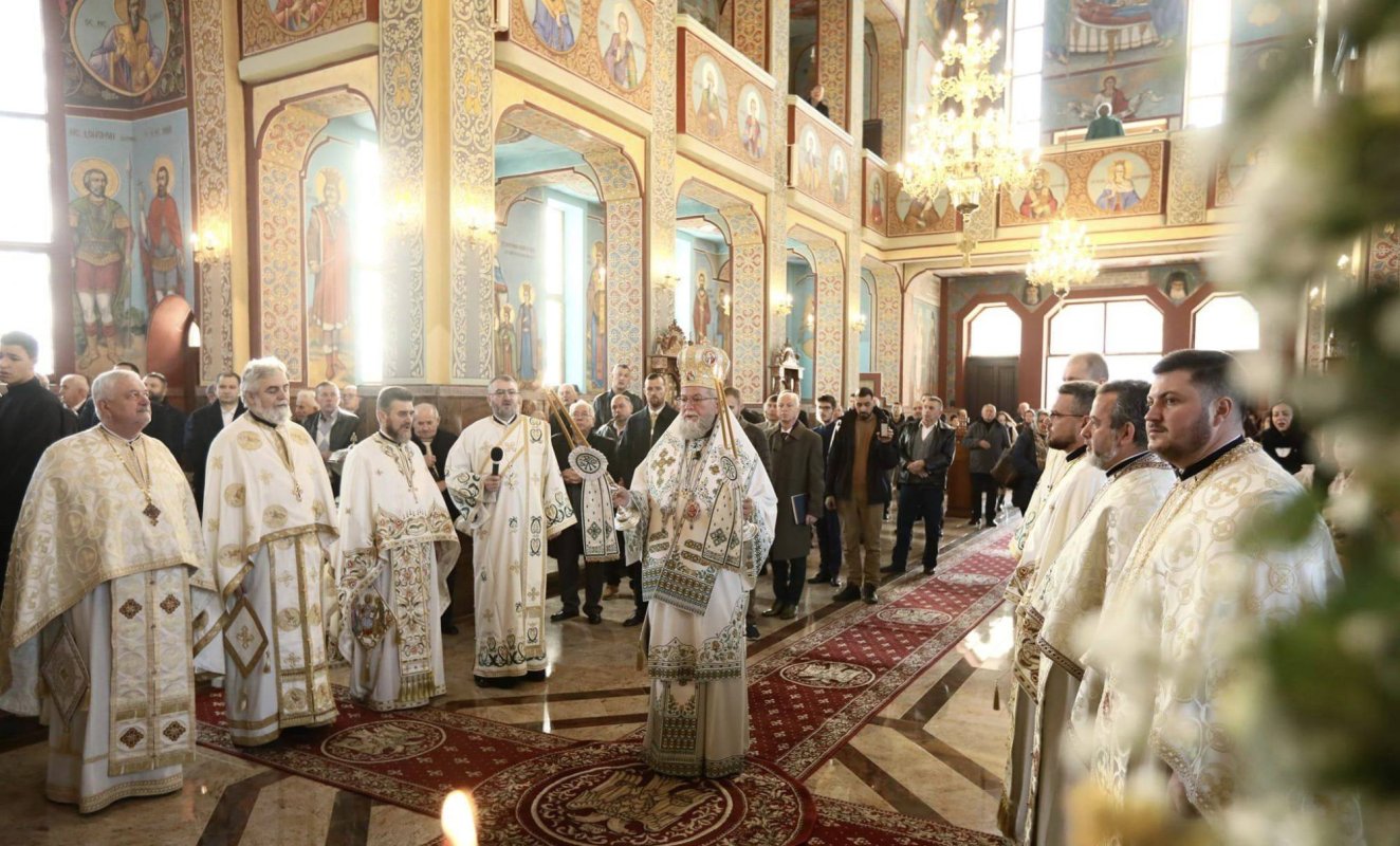 Hramul Bisericii „Sfinții Arhangheli Mihail și Gavriil” din Baia Mare 315717