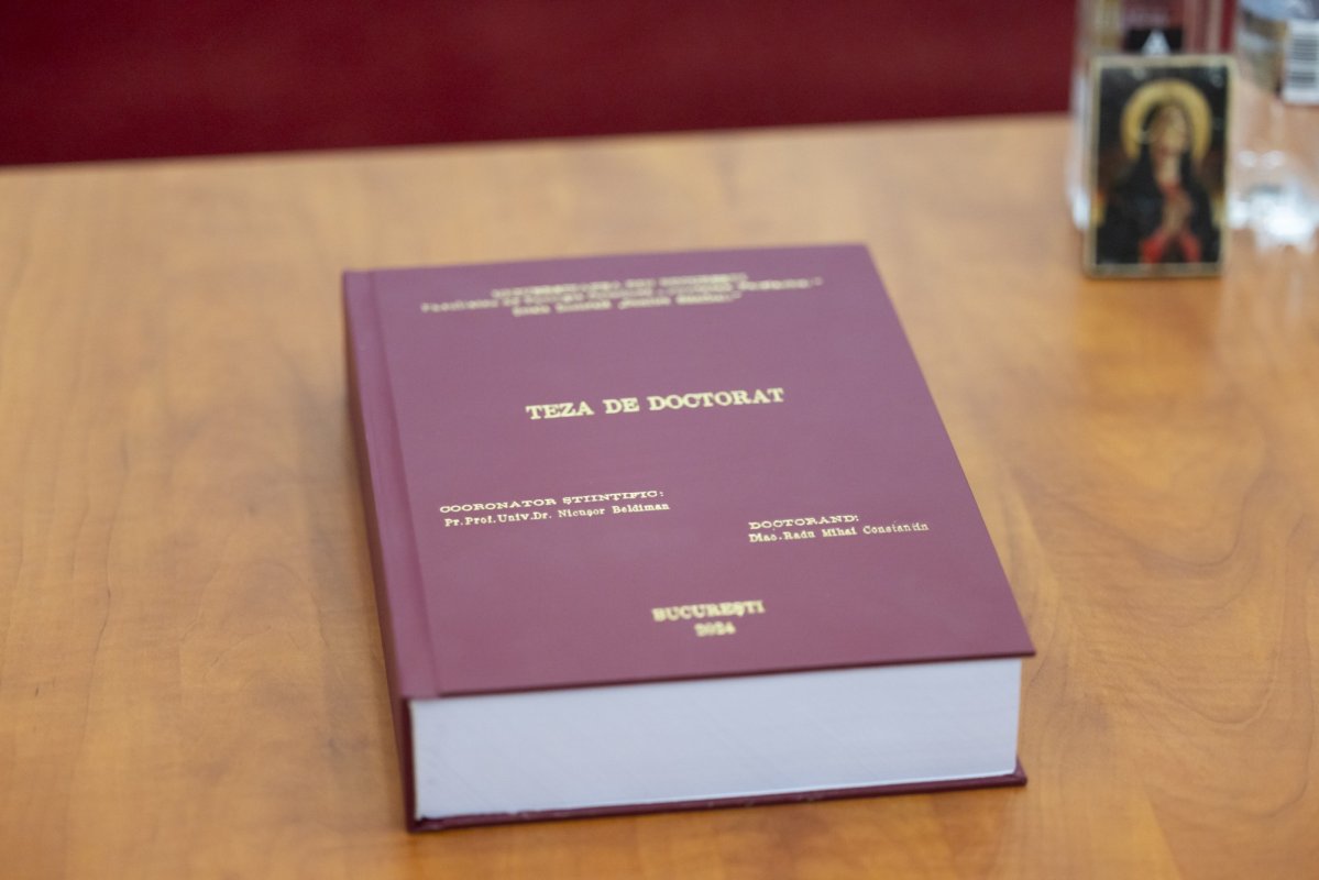 Un nou doctor în teologie al Facultății „Justinian Patriarhul” 315905