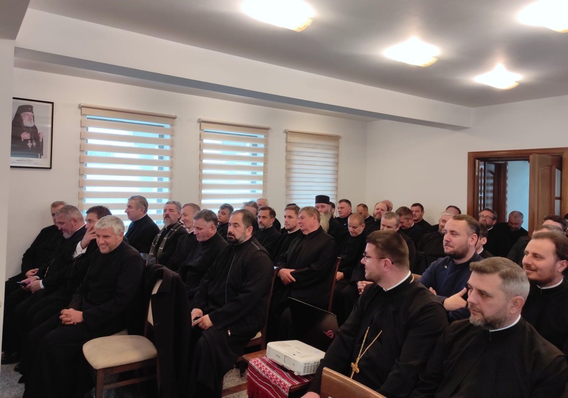Conferințe preoțeşti de toamnă în protopopiatele Beclean și Gherla 315996