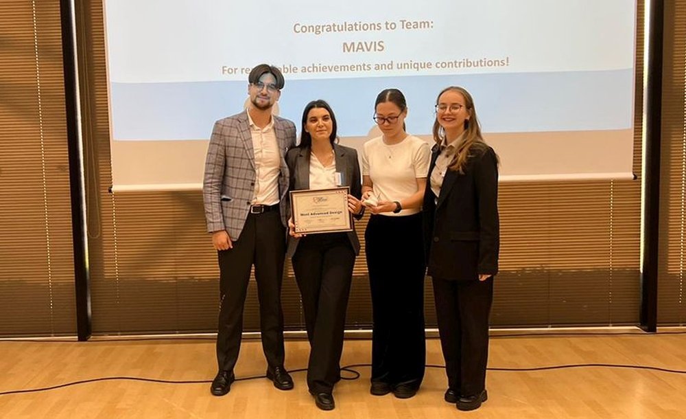 Un nou premiu internaţional 315978