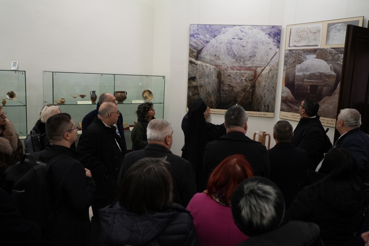 Consorțiul „Universitaria” la muzeul eparhial din Galaţi 316173