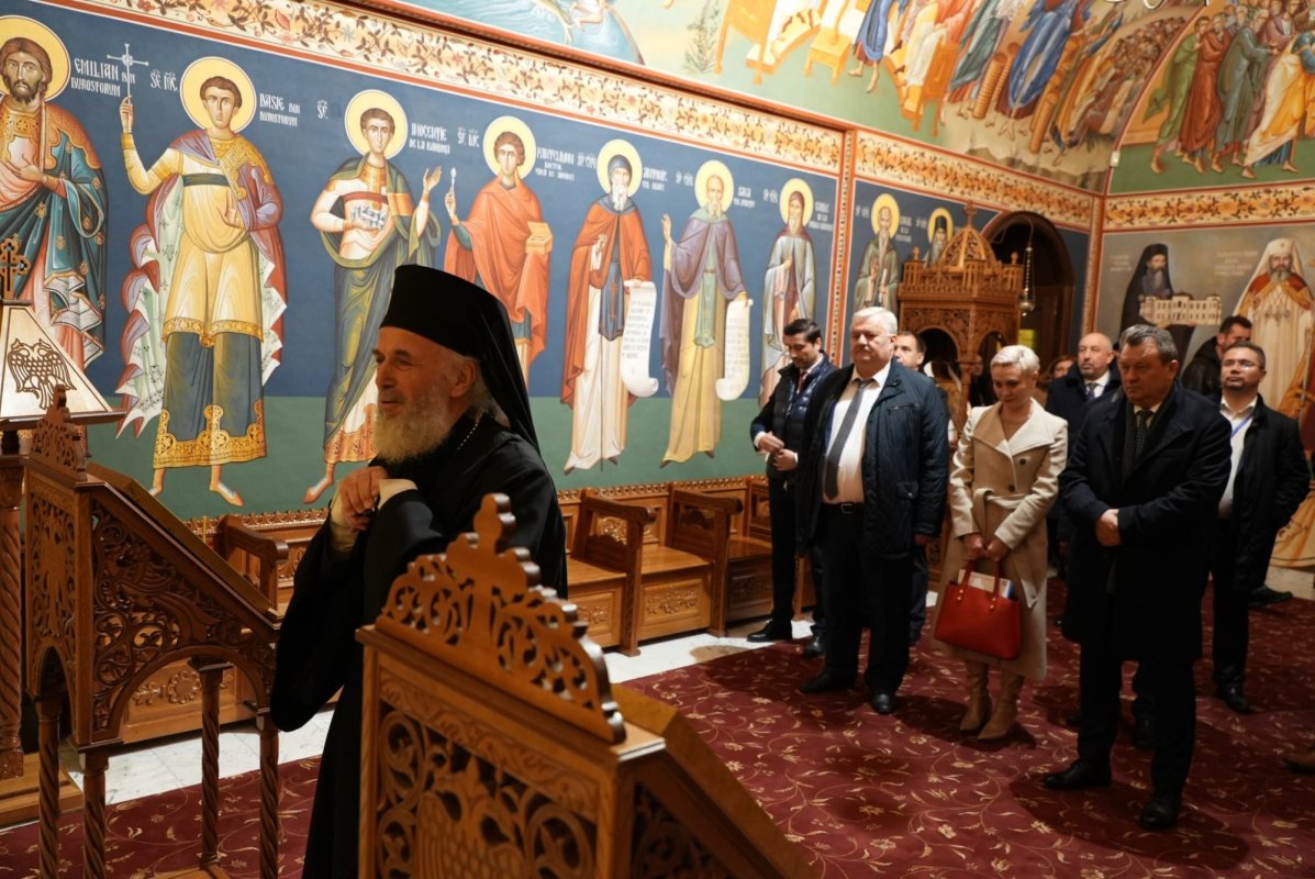 Consorțiul „Universitaria” la muzeul eparhial din Galaţi 316177