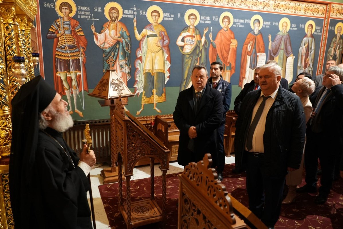 Consorțiul „Universitaria” la muzeul eparhial din Galaţi 316178