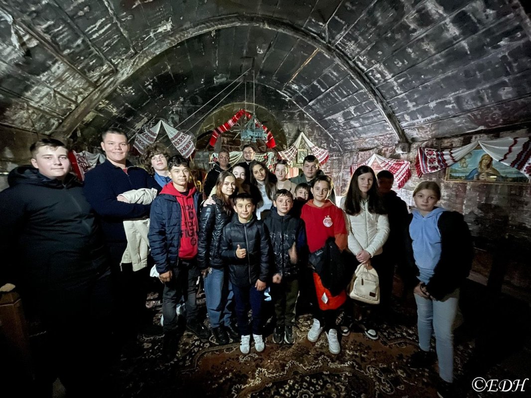 Activități cu tinerii la Orthocaffe Deva 316308