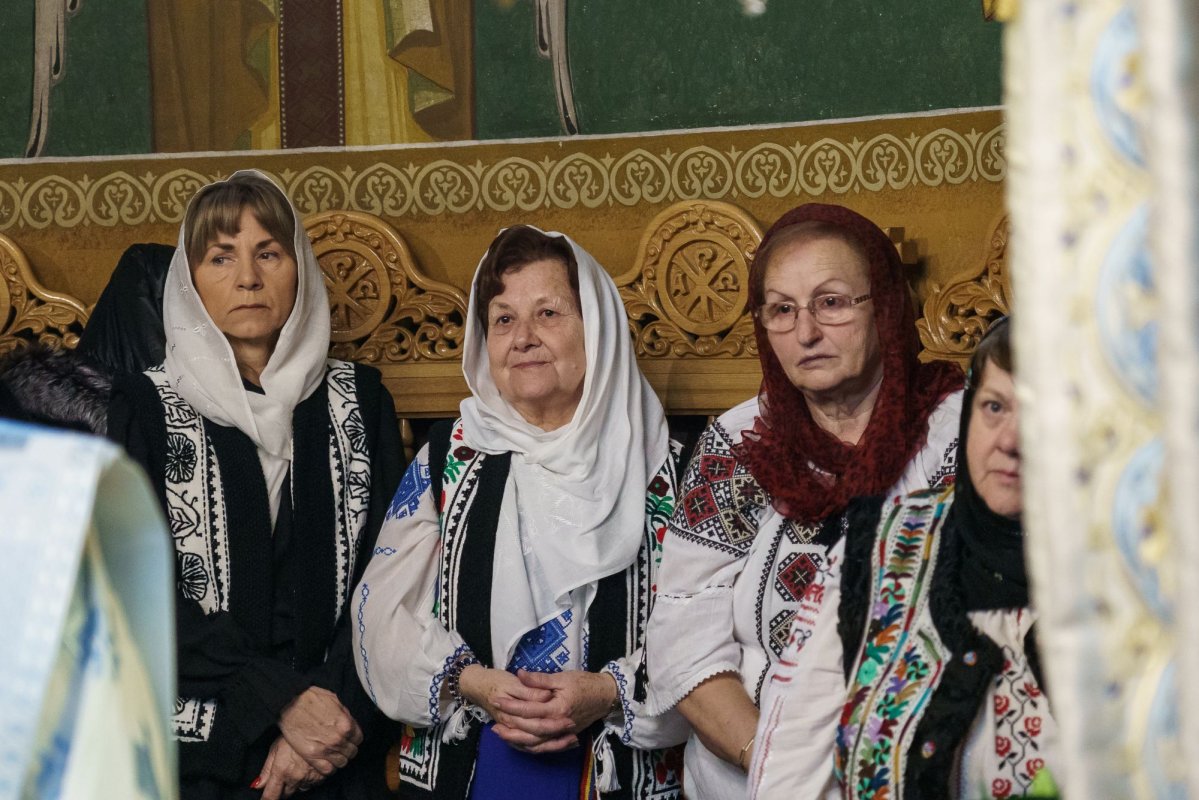 Bucurie duhovnicească la hramul Schitului „Vovidenia” 316480