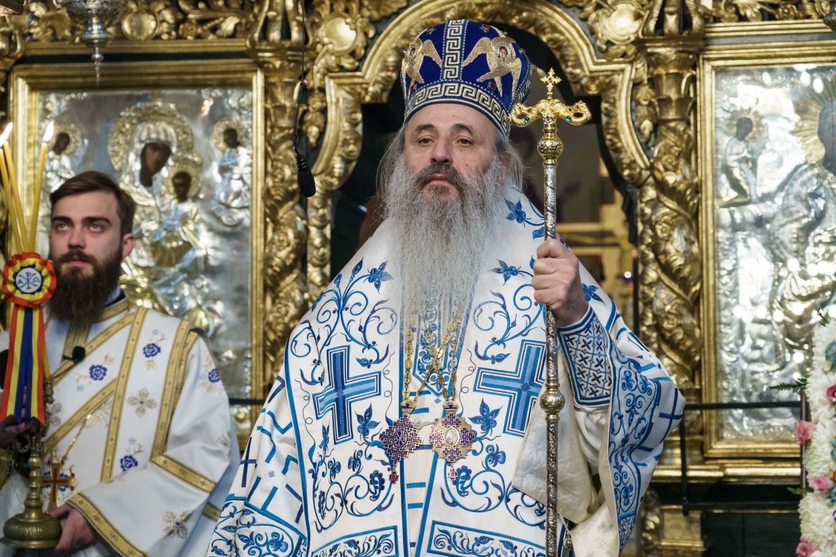 Bucurie duhovnicească la hramul Schitului „Vovidenia” 316488