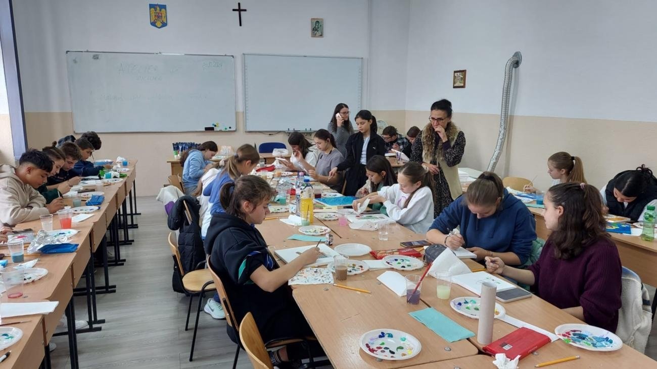 Proiect dedicat pastorației și îngrijirii bolnavilor pentru liceeni din Blaj 316381