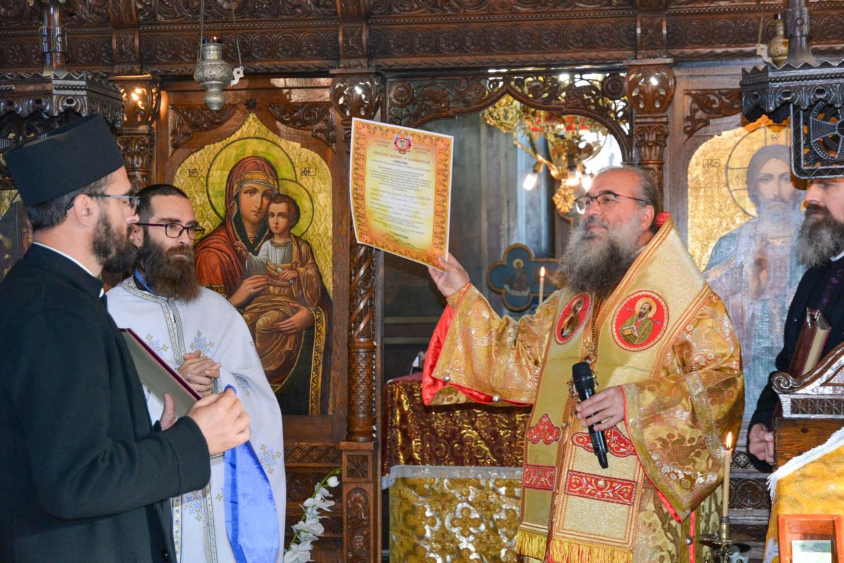 Înnoire la o parohie din județul Olt 316747