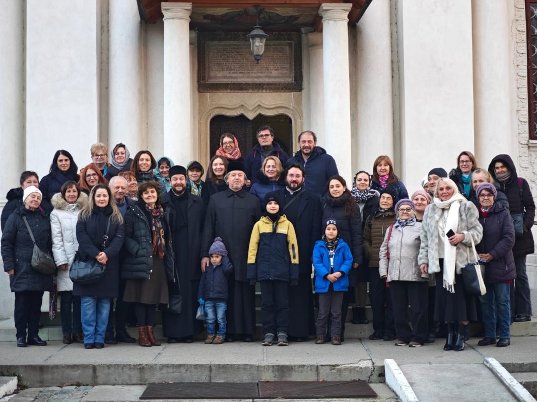 Pelerinaj la mănăstirile Căldăruşani, Pasărea şi Cernica 316790