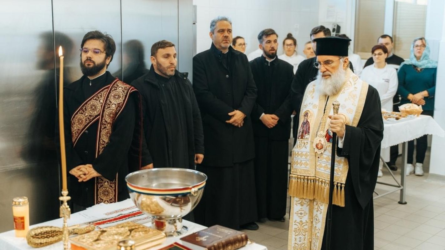 Binecuvântare și reînnoire la Brutăria „Betleem” a Centrului eparhial de la Roman 316845