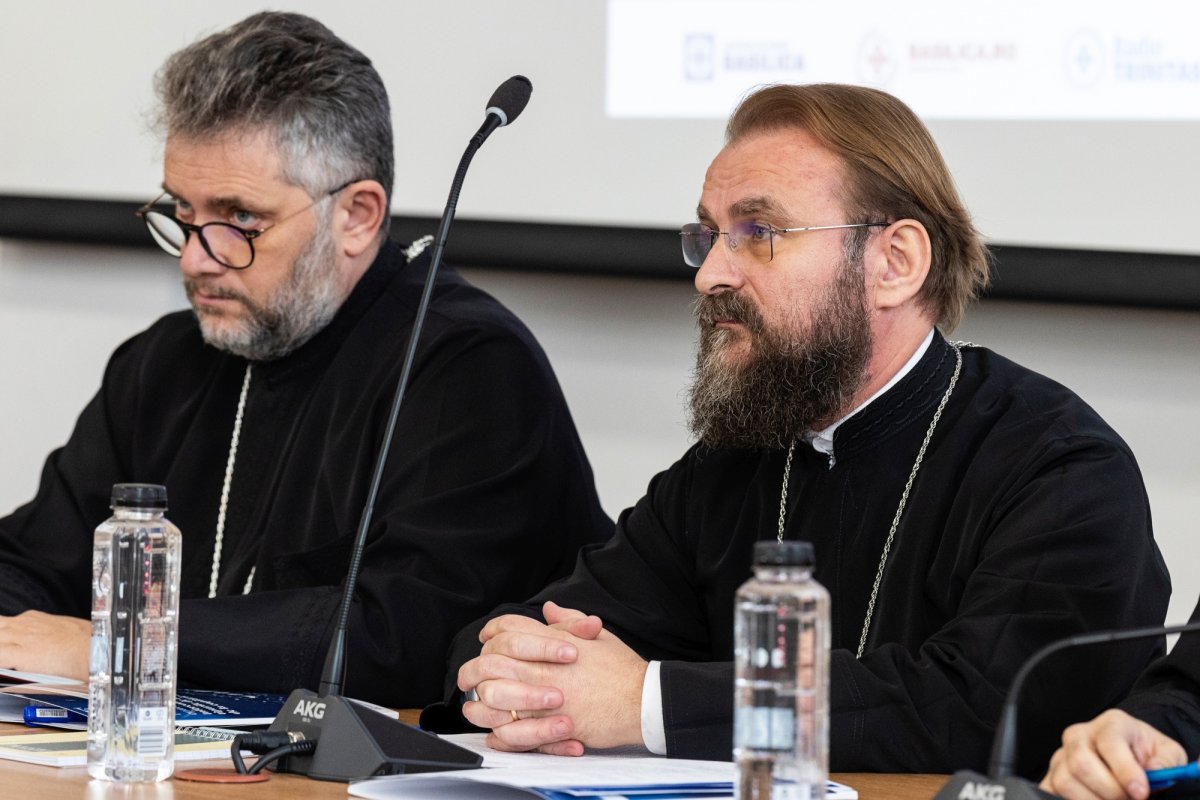 Conferință interdisciplinară la Facultatea de Teologie Ortodoxă din Capitală 316895