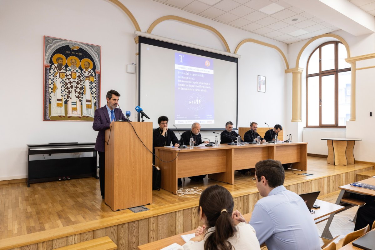Conferință interdisciplinară la Facultatea de Teologie Ortodoxă din Capitală 316901