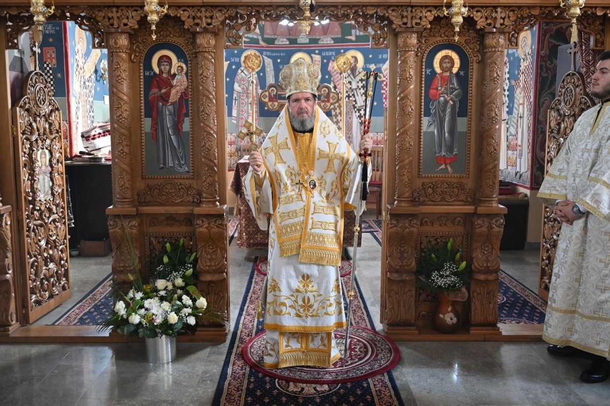 Înainte‑prăznuirea hramului Bisericii „Sfântul Apostol Andrei” a Parohiei Beiuș III 316821