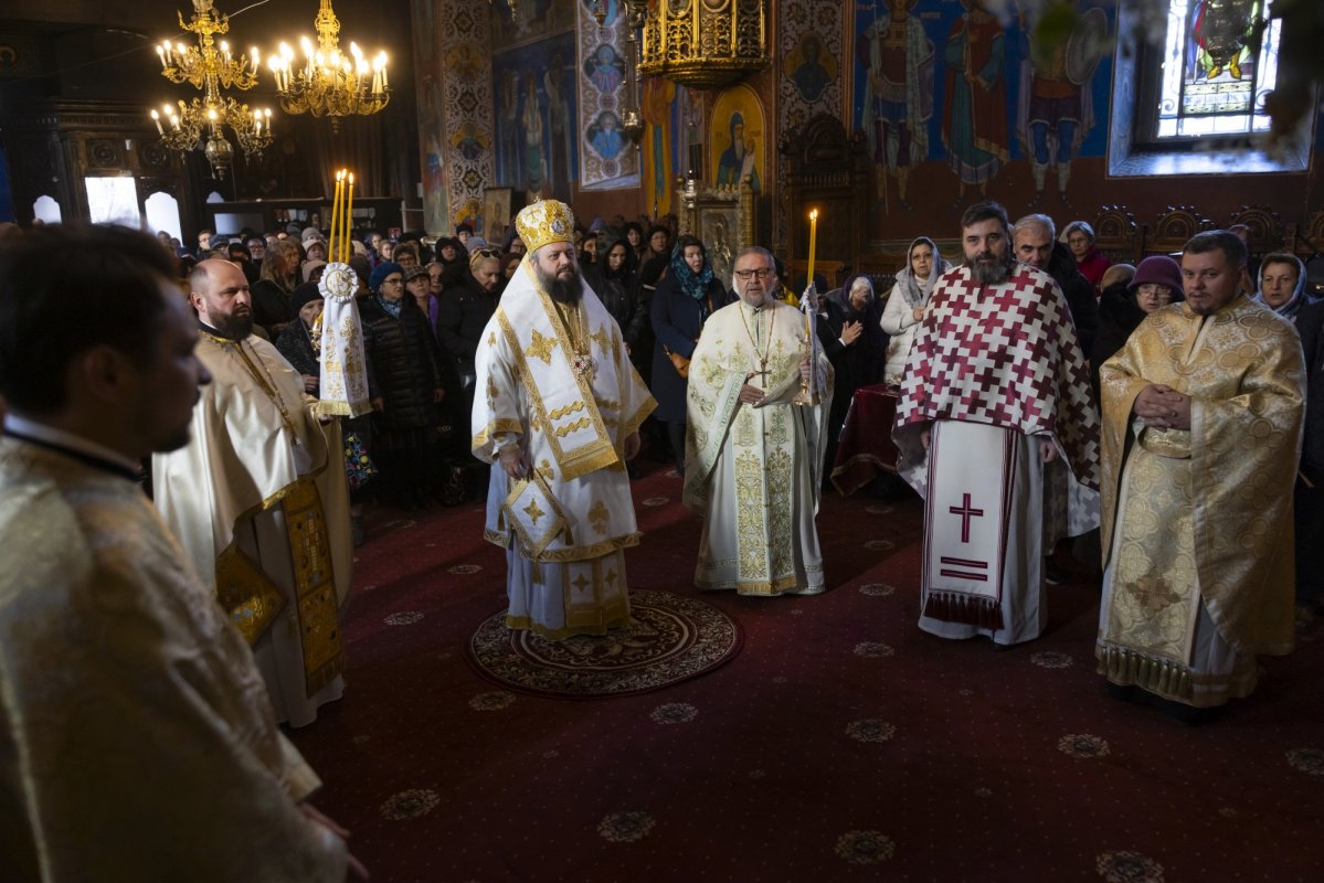 Sărbătoarea Sfântului Stelian în biserica sa bucureșteană 316858