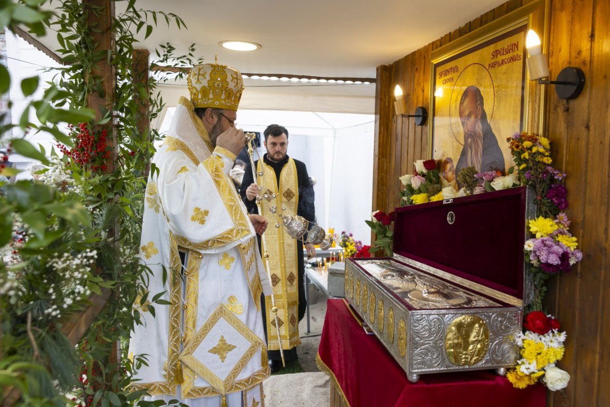 Sărbătoarea Sfântului Stelian în biserica sa bucureșteană 316872