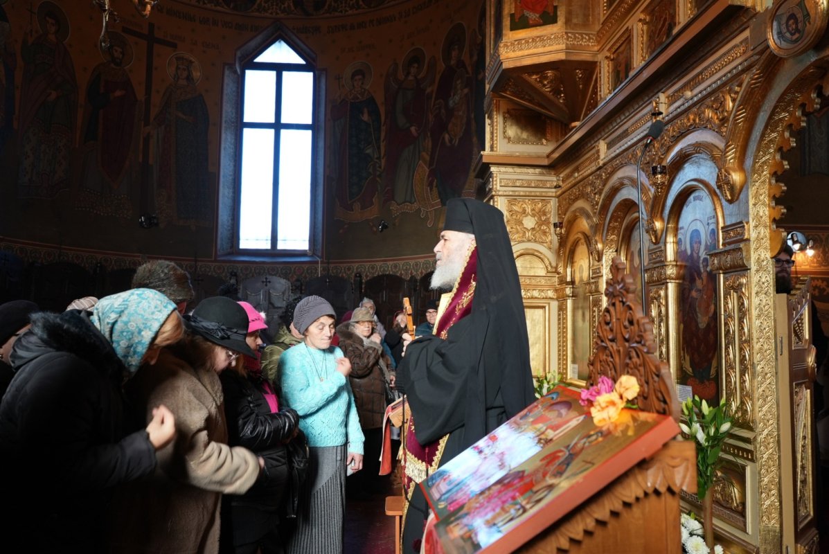 Sfânta Ecaterina sărbătorită la o biserică din orașul Galați 316853