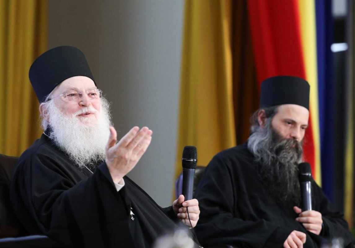 „Ce nu poți îmbrățișa nu poți vindeca” 317018