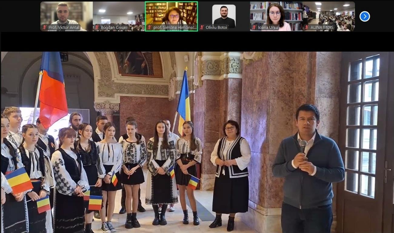 Proiect dedicat Zilei Naţionale a României realizat între tineri din Alba Iulia şi Paris 317091