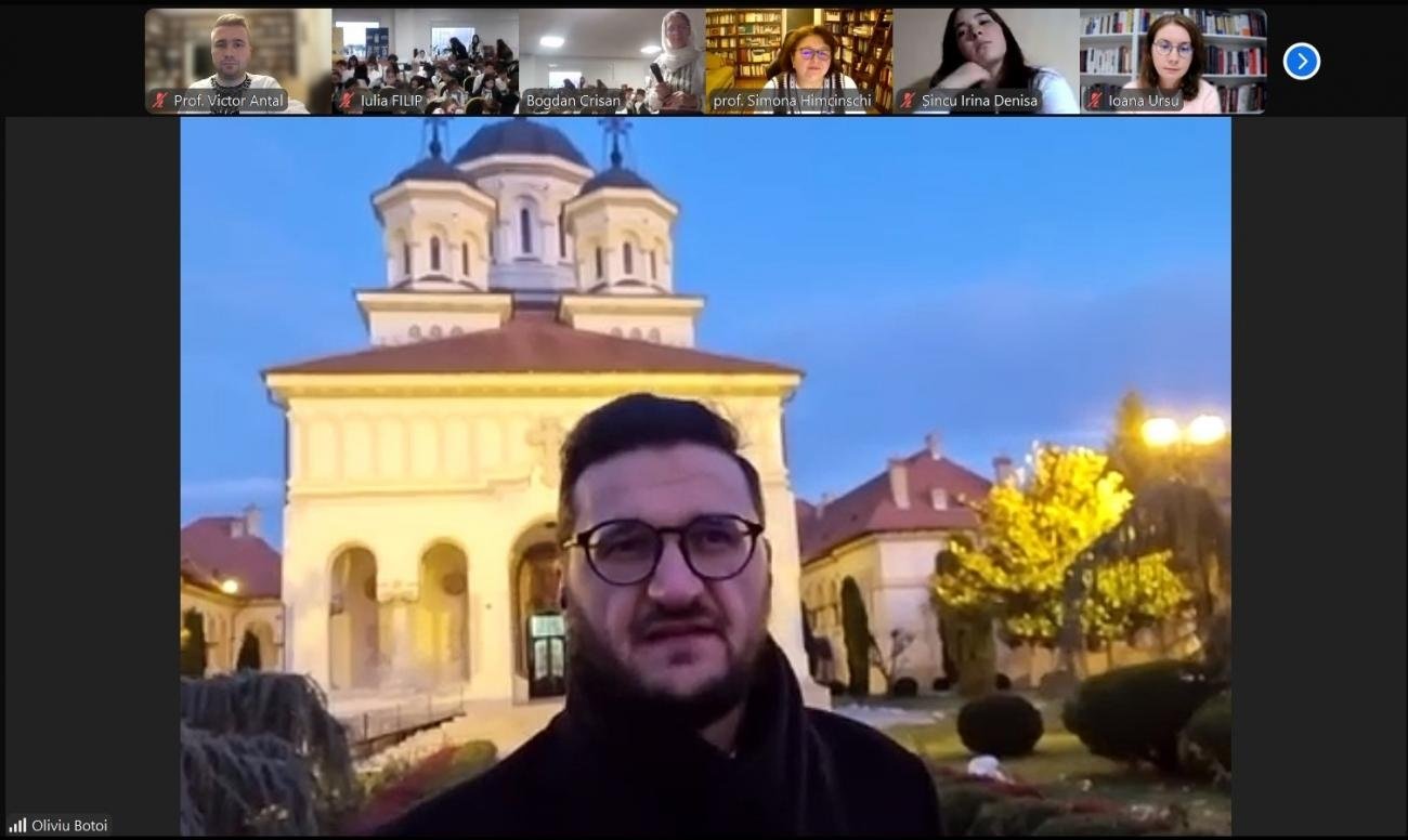 Proiect dedicat Zilei Naţionale a României realizat între tineri din Alba Iulia şi Paris 317095