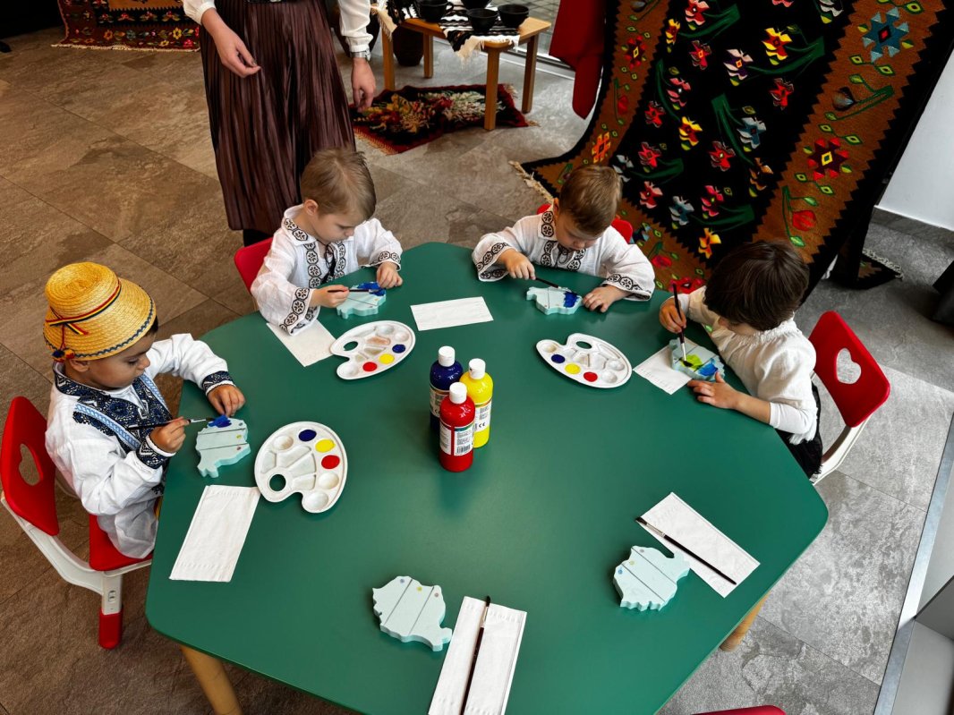 Ziua Națională văzută prin creativitatea copiilor 317267