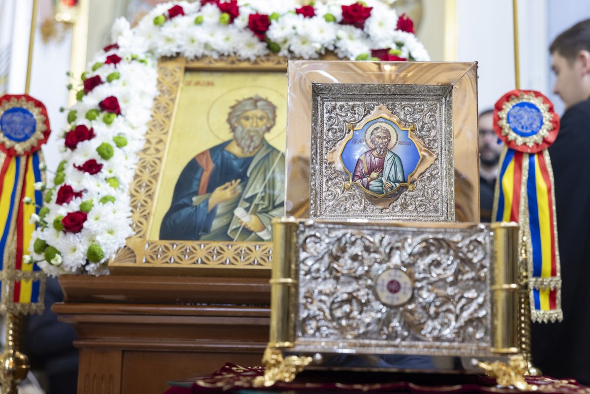Laudă adusă Sfântului Andrei la Paraclisul Catedralei Naționale 317321