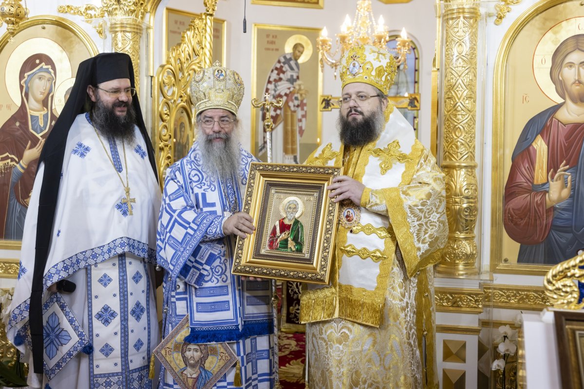 Laudă adusă Sfântului Andrei la Paraclisul Catedralei Naționale 317345