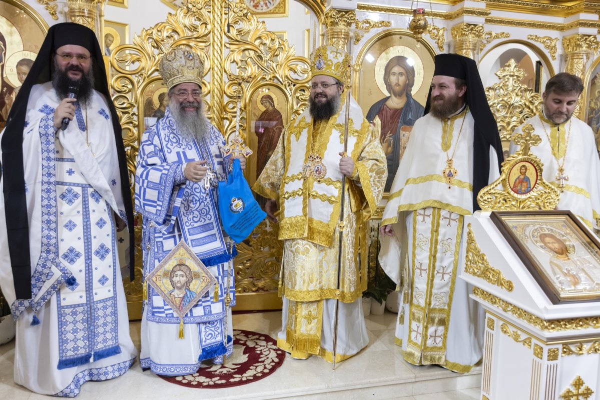 Laudă adusă Sfântului Andrei la Paraclisul Catedralei Naționale 317348