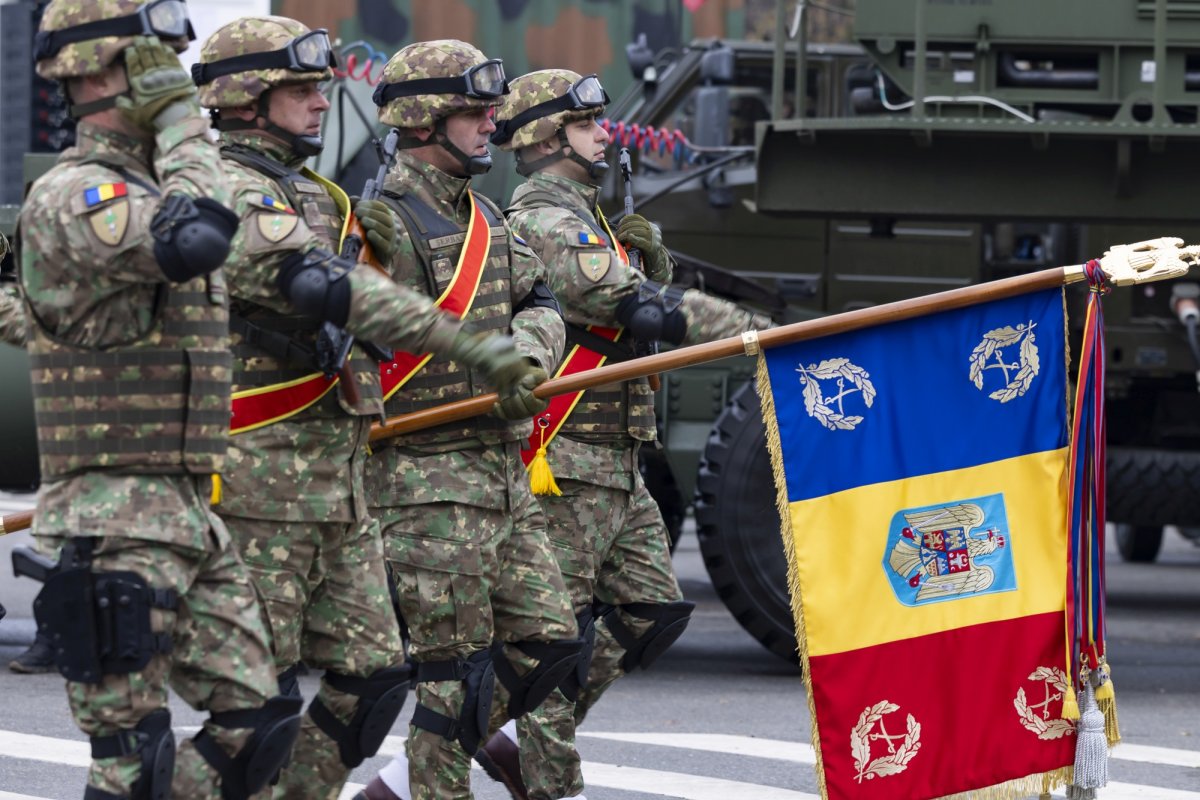 Parada militară de 1 Decembrie la Arcul de Triumf 317420