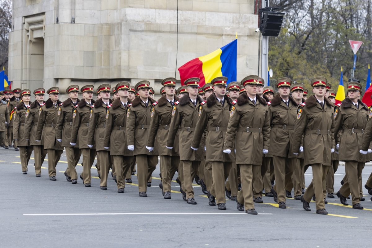Parada militară de 1 Decembrie la Arcul de Triumf 317421