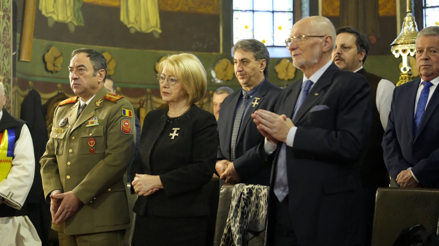 Sobor de arhierei la hramul Catedralei Mitropolitane din Sibiu 317483