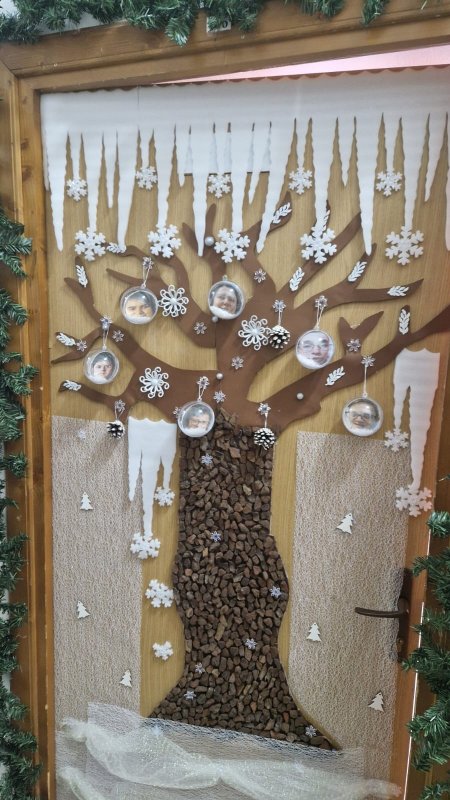 Cadouri pentru copiii Școlii Speciale „Sfântul Nicolae” din Bucureşti 317860