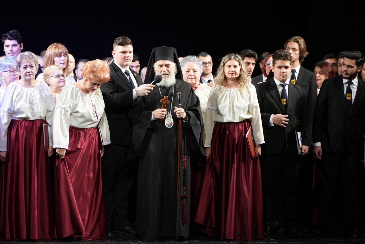 Cinstirea Sfântului Nicolae la Brăila prin procesiuni și ajutorarea semenilor 317828