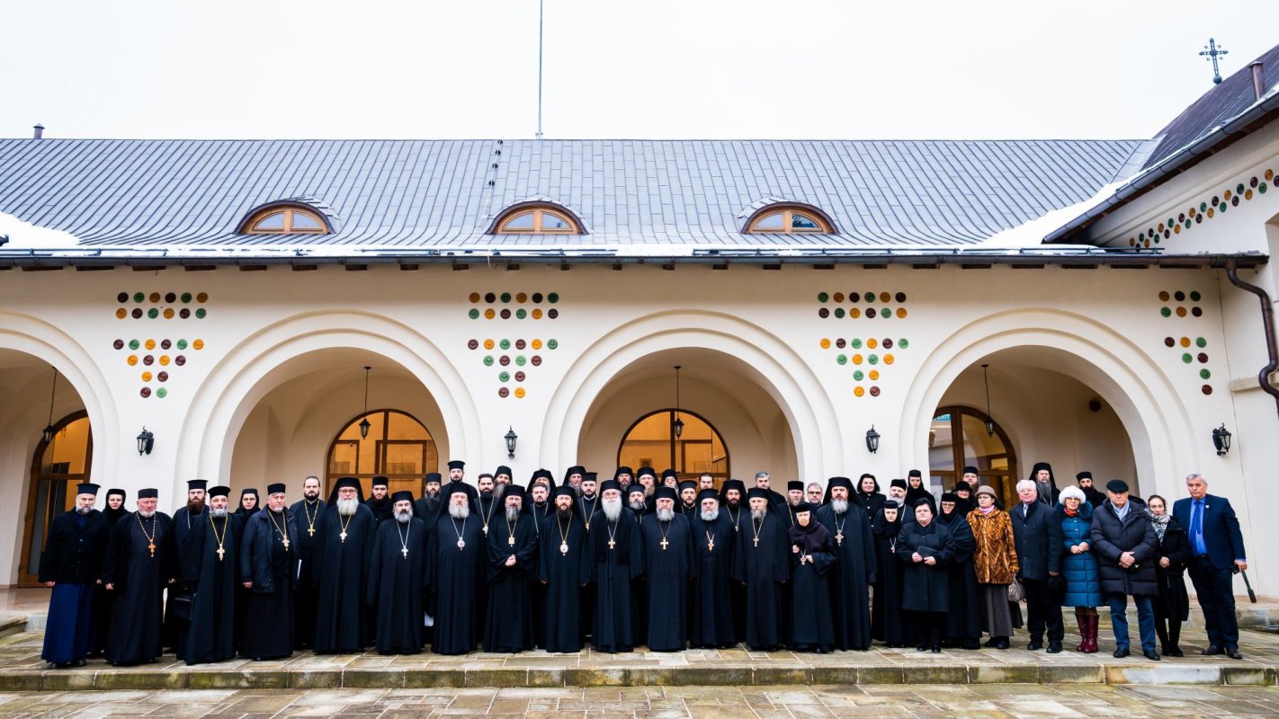 Simpozionul național dedicat Episcopului Gherasim Putneanul  318054