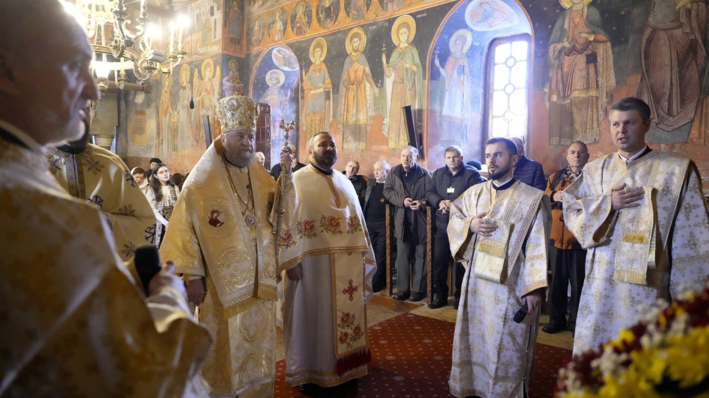 Hramul bisericii brâncoveneşti din Făgăraş 318197