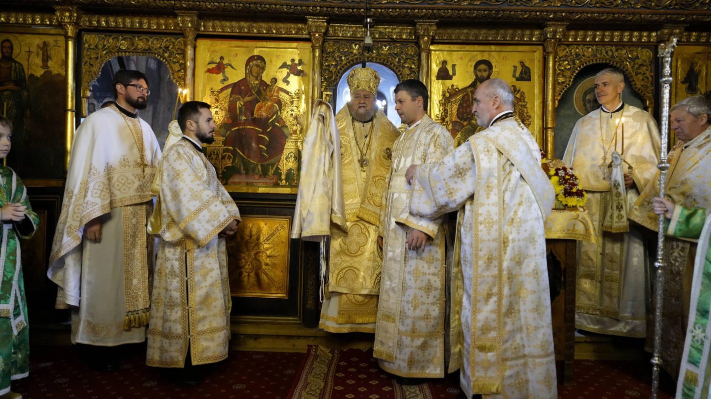 Hramul bisericii brâncoveneşti din Făgăraş 318199