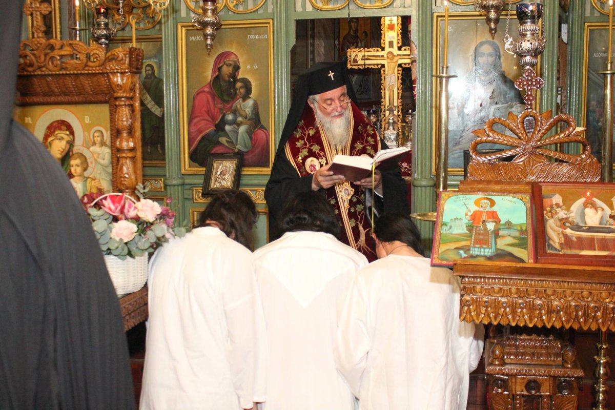 Mitropolitul Olteniei la Mănăstirea Frăsinei din județul Vâlcea 318224