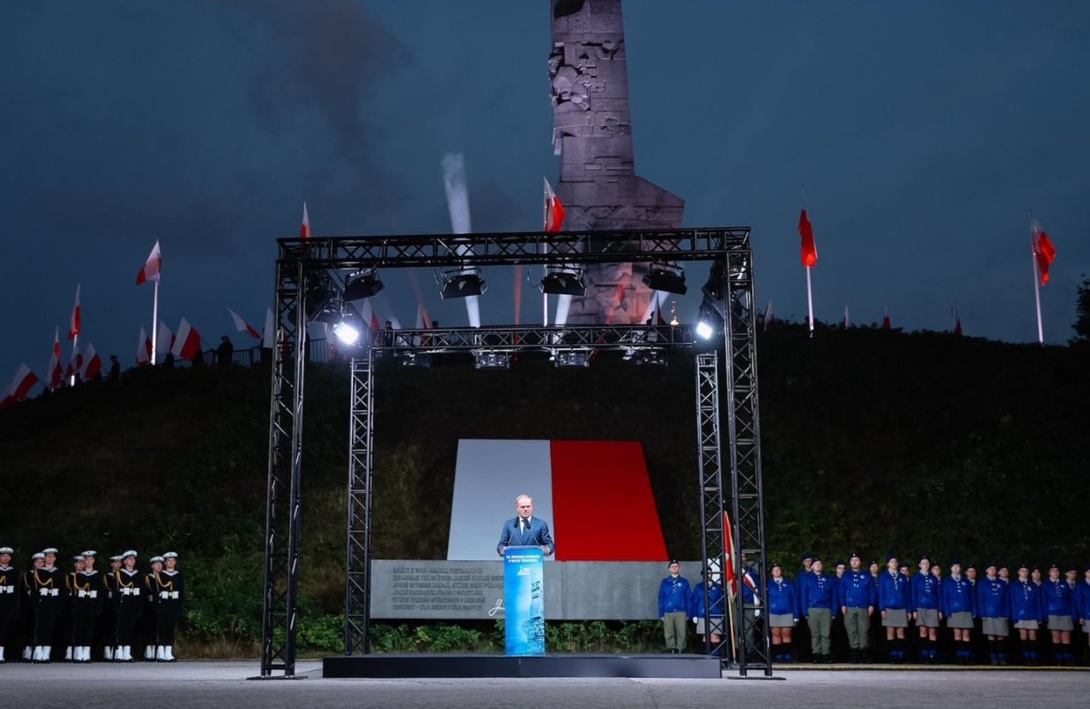 Polonia va prelua președinția Consiliului UE 318186