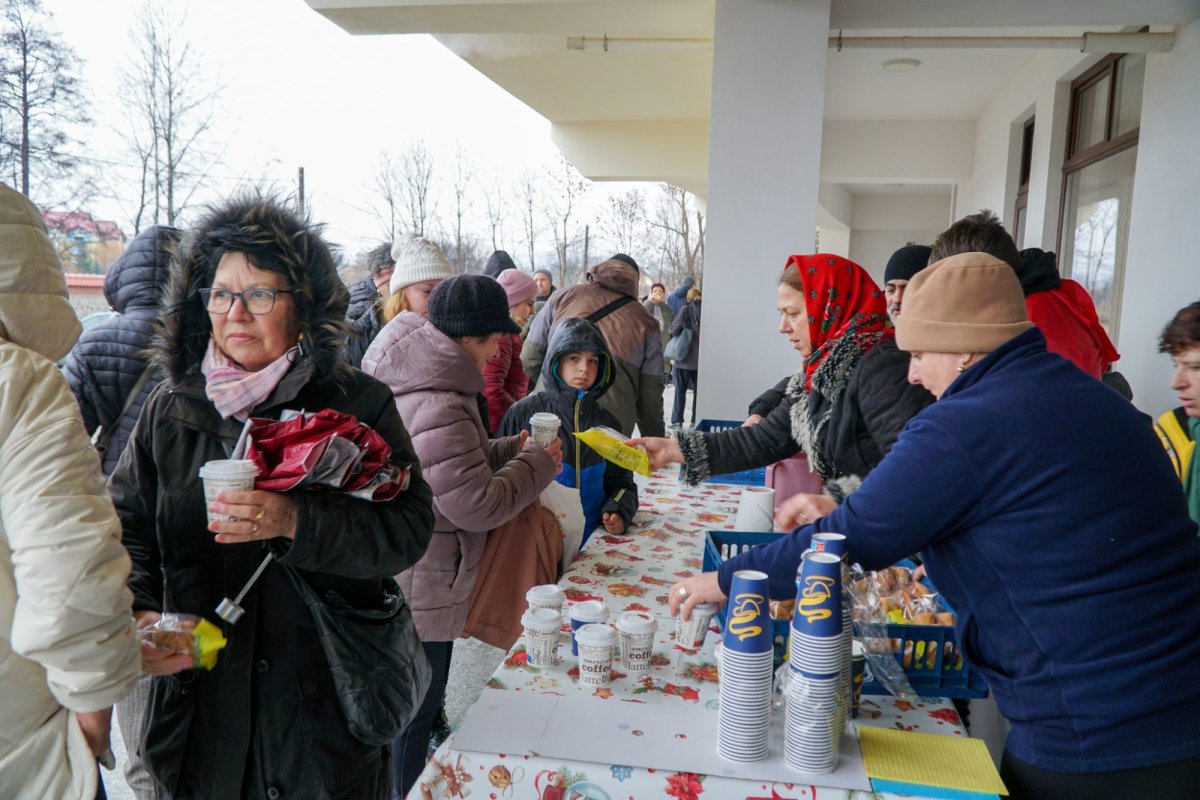 Prinos de laudă Sfintei Mucenițe Filofteia de la Curtea de Argeș 318209