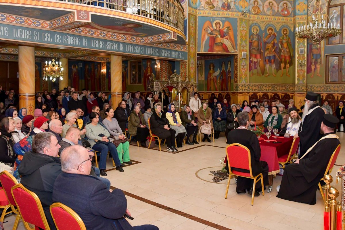Seară duhovnicească în Parohia „Sfântul Ioan Botezătorul”-Dristor din București 318228
